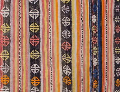 Vintage Turkish Rug, 4.10 x 2.8 ft, 148 x 83 cm