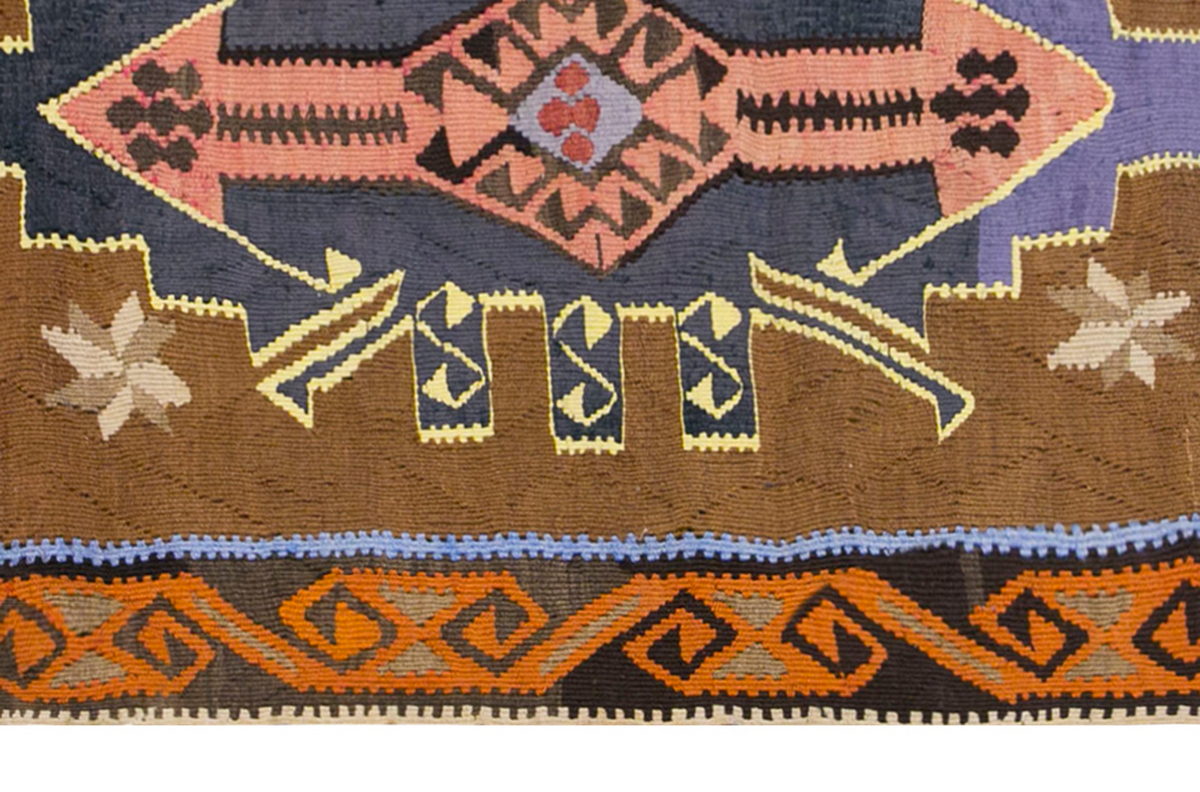 Vintage Turkish Rug, 4.10 x 5.10 ft Rug, 149 x 180 cm