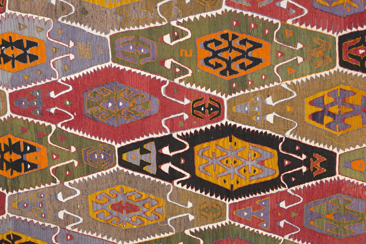 Vintage Turkish Rug, 4.10 x 8.8 ft Rug, 148 x 265 cm