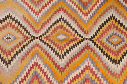 Vintage Turkish Rug, 4.11 x 7.6 ft, 152 x 230 cm
