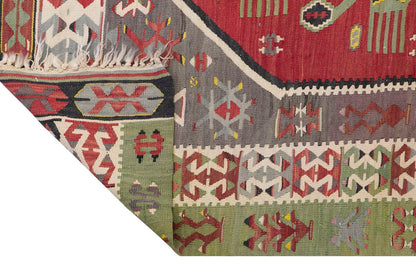 Vintage Turkish Rug, 4.2 x 5.9 ft, 128 x 177 cm