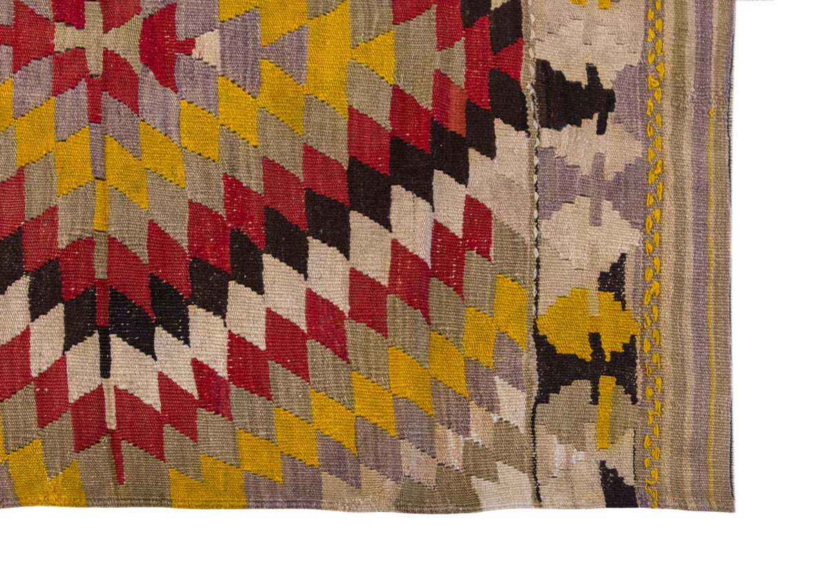 Vintage Turkish Rug, 4.3 x 3.4 ft, 130 x 104 cm