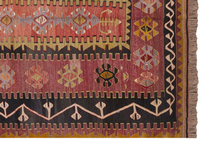 Vintage Turkish Rug, 4.4 x 6.5 ft, 134 x 196 cm