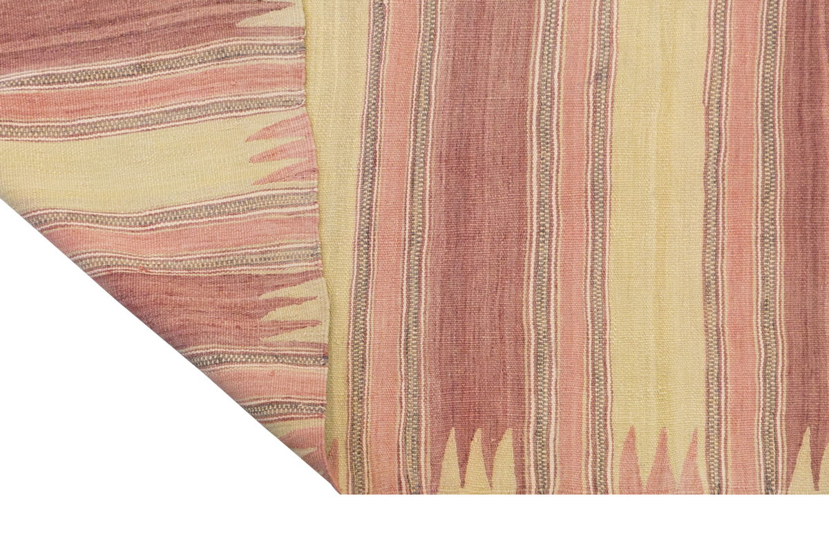 Vintage Turkish Rug, 4.4 x 7.6 ft Rug, 133 x 229 cm