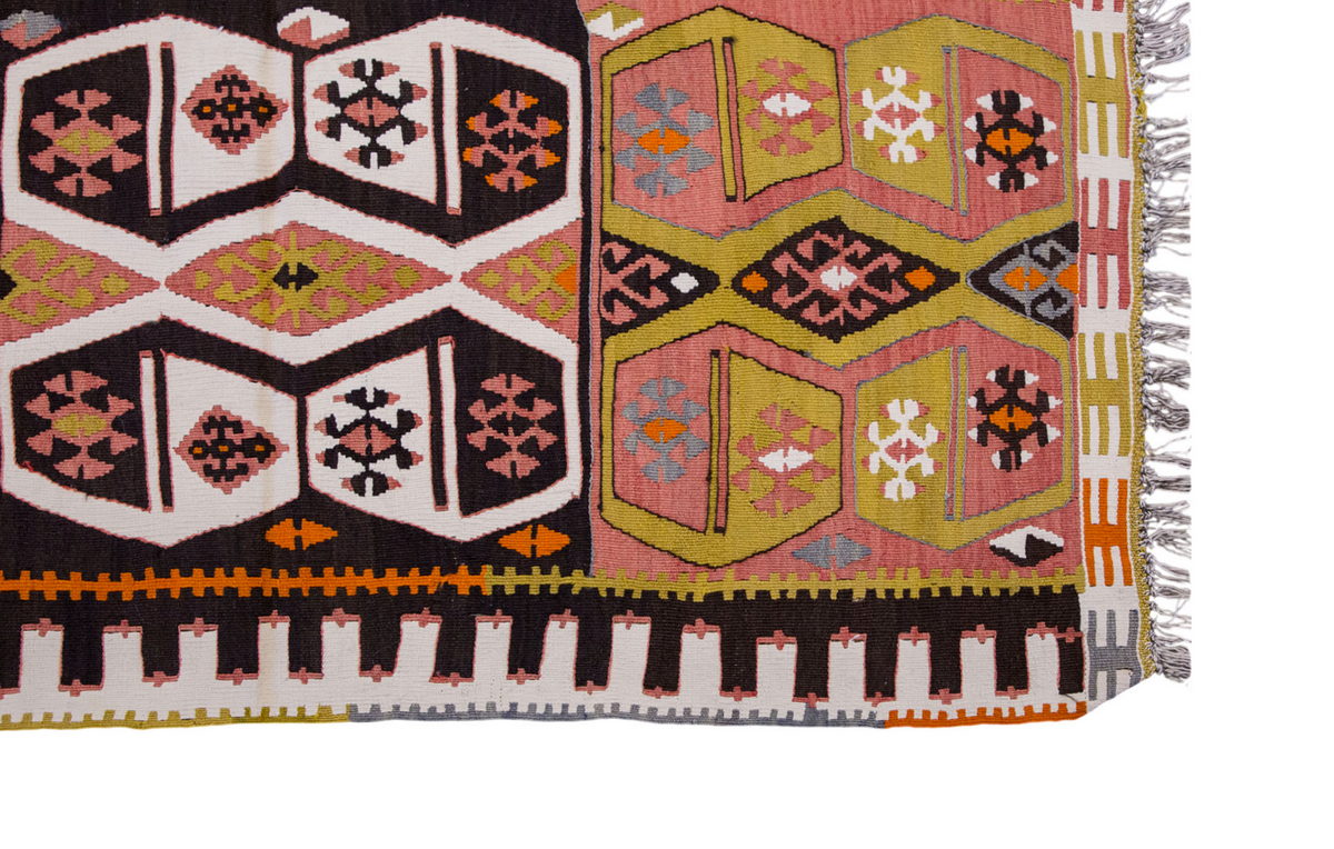 Vintage Turkish Rug, 4.5 x 2.5 ft, 136 x 76 cm