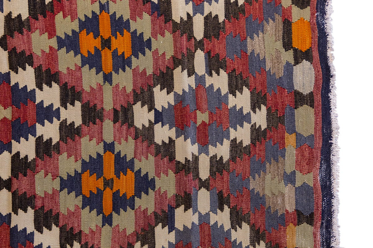 Vintage Turkish Rug, 4.5 x 3.1 ft Rug, 135 x 96 cm
