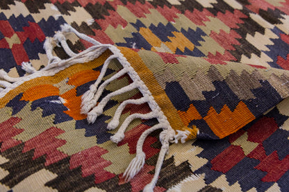 Vintage Turkish Rug, 4.5 x 3.1 ft Rug, 135 x 96 cm