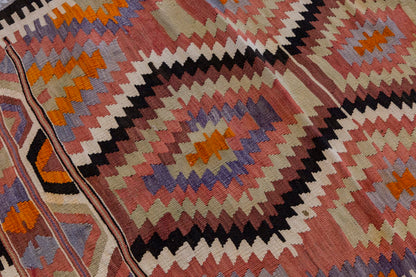 Vintage Turkish Rug, 4.5 x 3.3 ft Rug, 135 x 101 cm