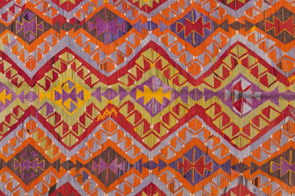 Vintage Turkish Rug, 4.5 x 8.6 ft, 135 x 260 cm