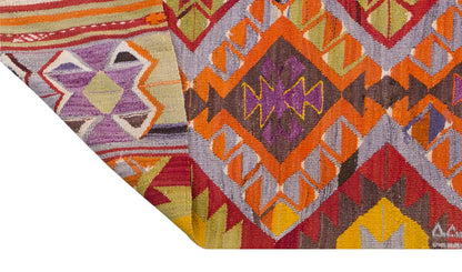 Vintage Turkish Rug, 4.5 x 8.6 ft, 135 x 260 cm