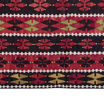 Vintage Turkish Rug, 4.6 x 2.11 ft, 138 x 90 cm