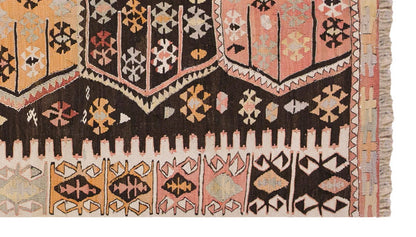 Vintage Turkish Rug, 4.6 x 7.1 ft, 138 x 218 cm