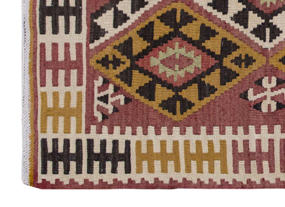 Vintage Turkish Rug, 4.7 x 2.11 ft Rug, 142 x 91 cm