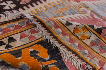 Vintage Turkish Rug, 4.7 x 3.4 ft Rug, 140 x 104 cm