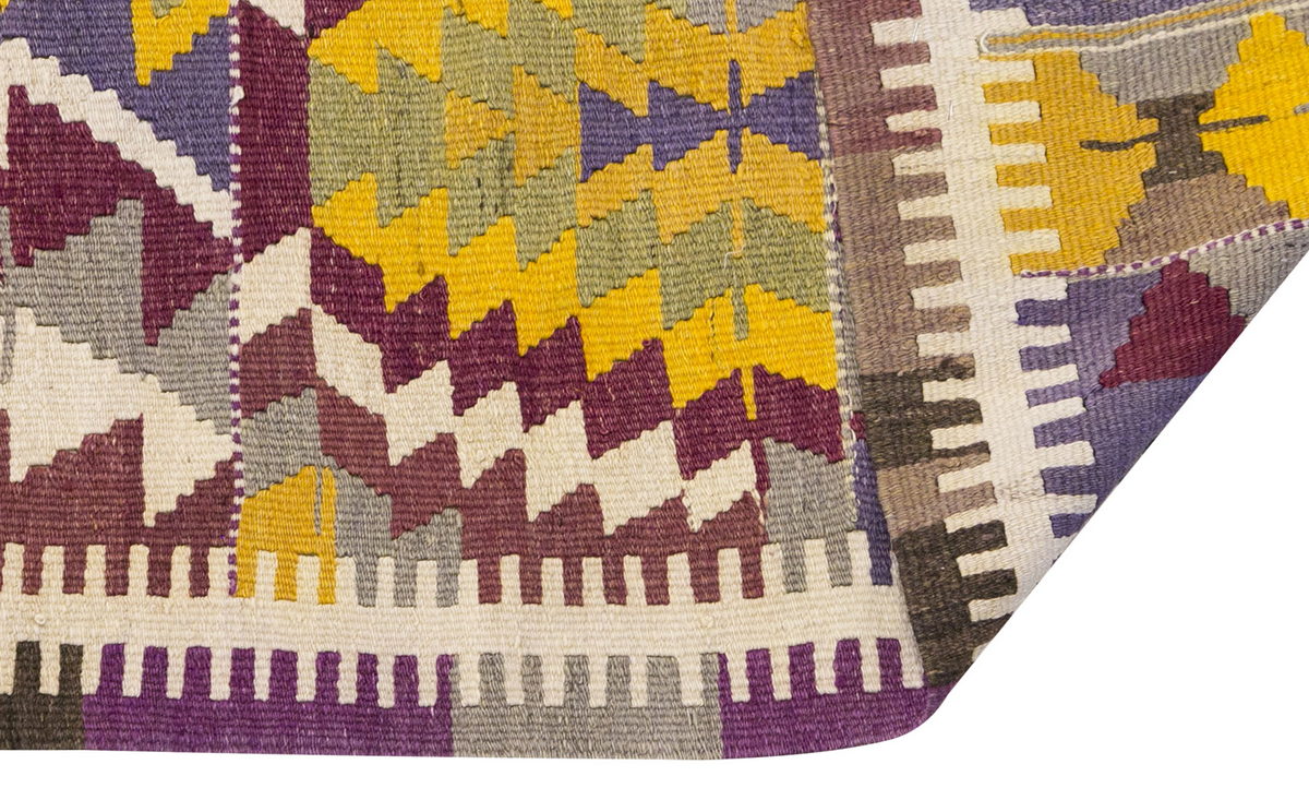 Vintage Turkish Rug, 4.7 x 4.5 ft Rug, 140 x 135 cm