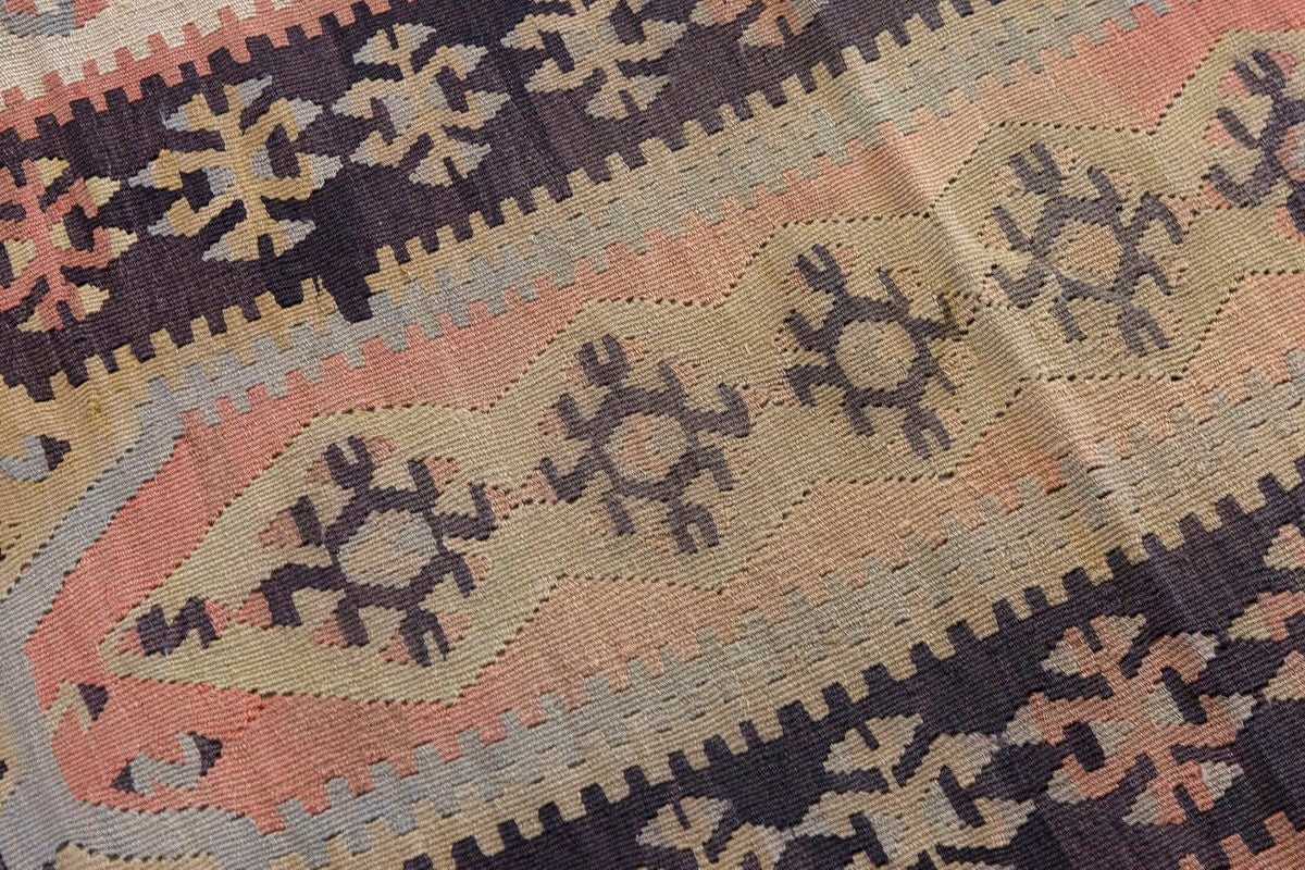 Vintage Turkish Rug, 4.8 x 3 ft, 143 x 93 cm