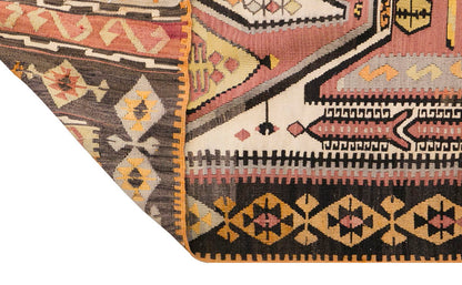Vintage Turkish Rug, 4.8 x 7.1 ft, 143 x 217 cm