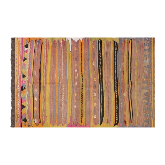 Vintage Turkish Rug, 4.8 x 7.2 ft Rug, 144 x 220 cm