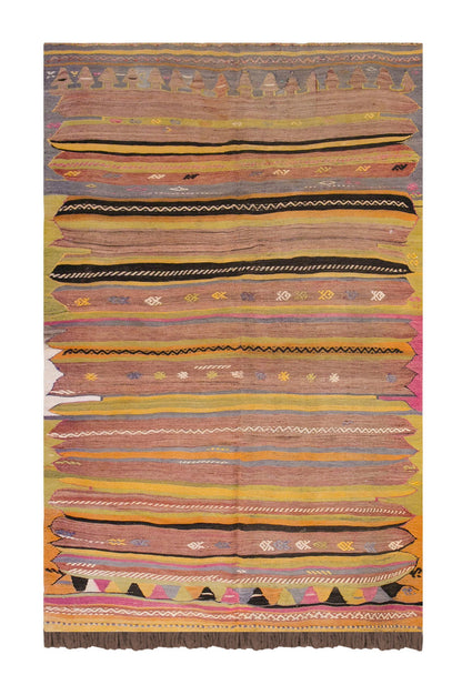 Vintage Turkish Rug, 4.8 x 7.2 ft Rug, 144 x 220 cm