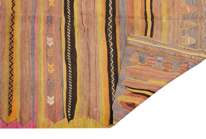 Vintage Turkish Rug, 4.8 x 7.2 ft Rug, 144 x 220 cm