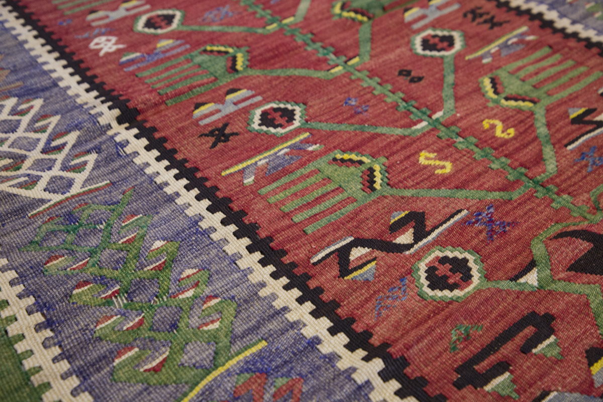 Vintage Turkish Rug, 4 x 5.6 ft Rug, 124 x 168 cm