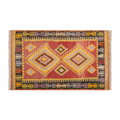 Vintage Turkish Rug, 4 x 6.8 ft, 124 x 204 cm