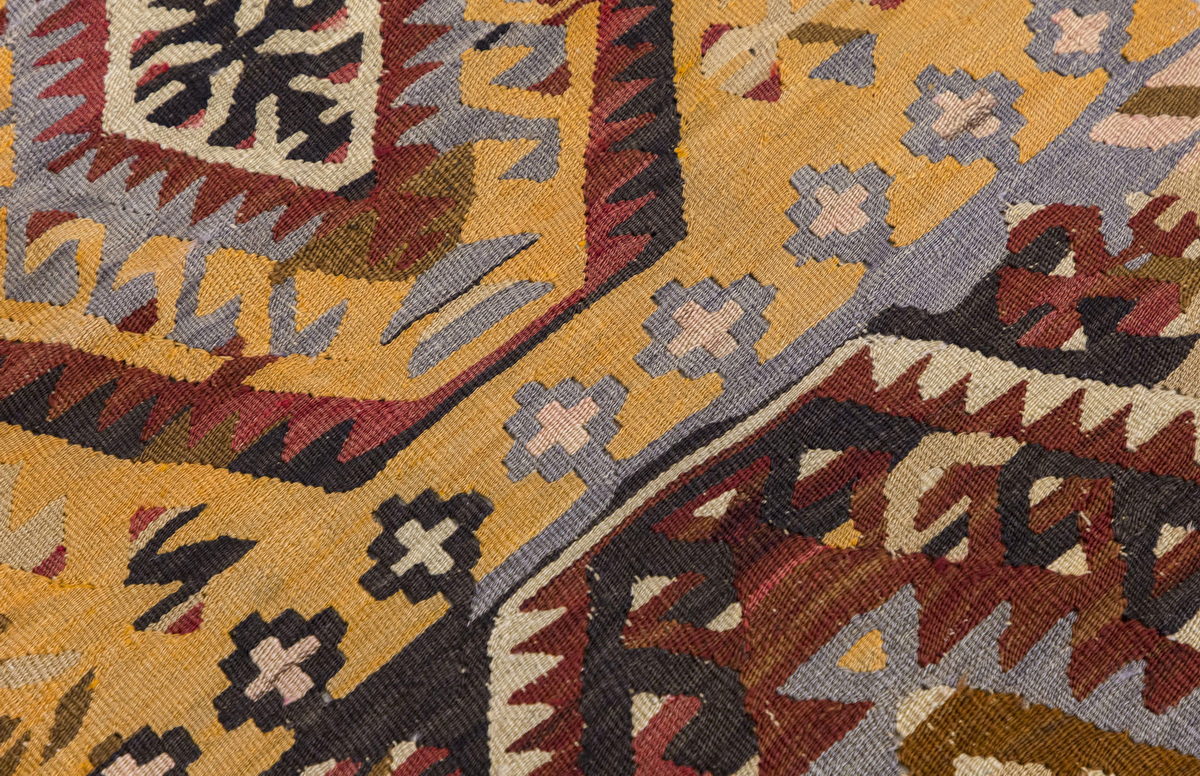 Vintage Turkish Rug, 5.1 x 2.3 ft, 157 x 71 cm