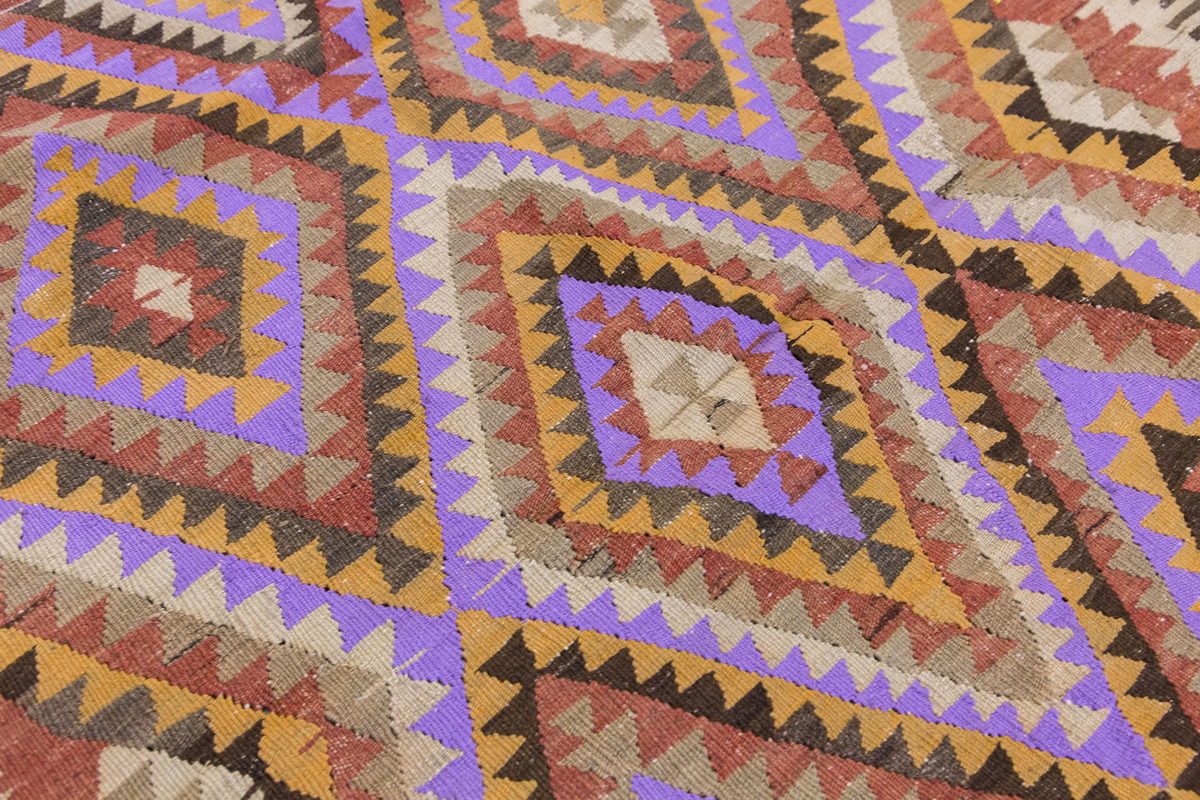 Vintage Turkish Rug, 5.1 x 3.7 ft, 155 x 110 cm