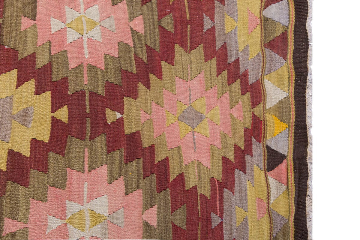 Vintage Turkish Rug, 5.2 x 3.2 ft, 159 x 99 cm