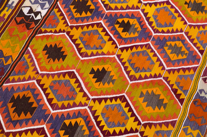 Vintage Turkish Rug, 5.2 x 5.4 ft, 158 x 164 cm