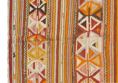 Vintage Turkish Rug, 5.2 x 6.5 ft, 158 x 196 cm