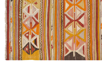 Vintage Turkish Rug, 5.2 x 6.5 ft, 158 x 196 cm