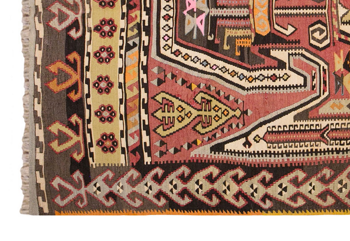 Vintage Turkish Rug, 5.4 x 7.4 ft Rug, 163 x 226 cm