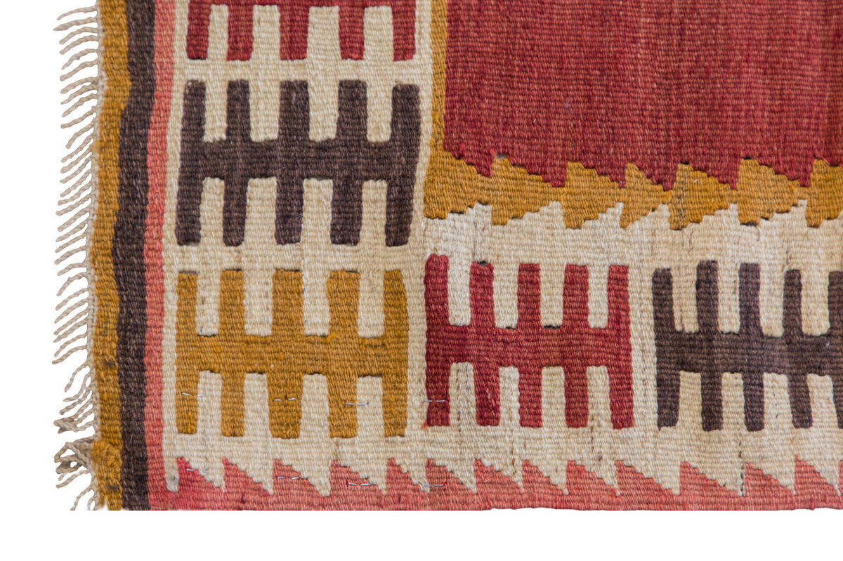 Vintage Turkish Rug, 5.9 x 3.4 ft Rug, 176 x 103 cm