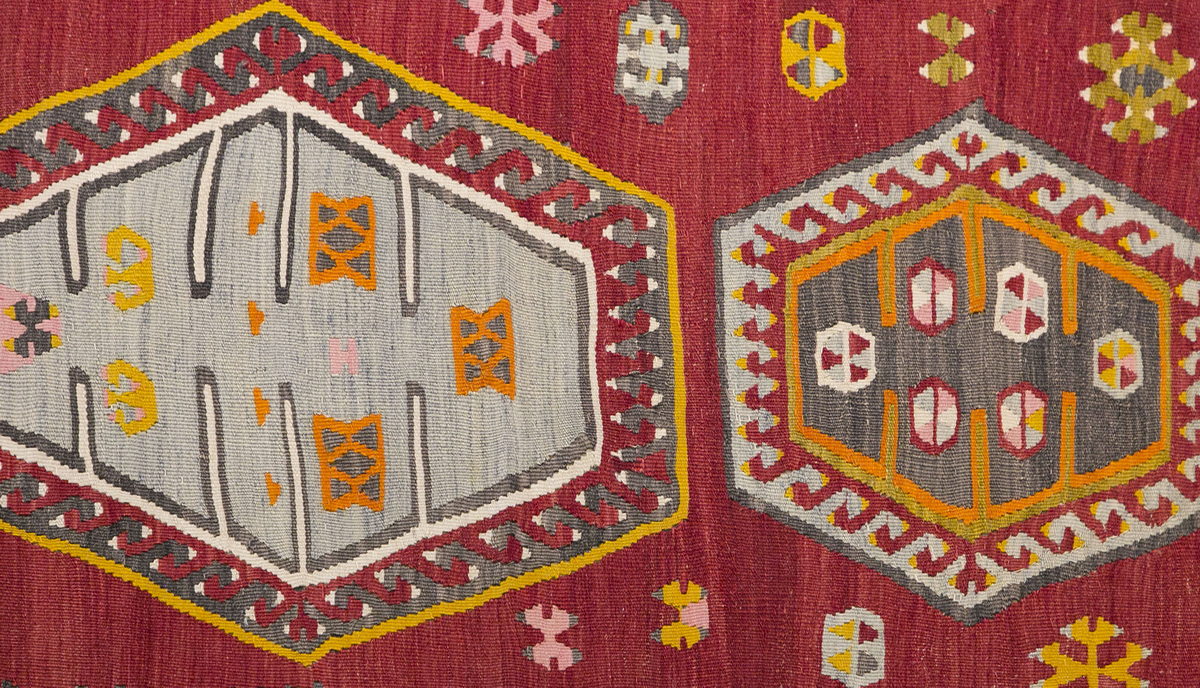 Vintage Turkish Rug, 86 x 122 cm, 2.9 x 4 ft