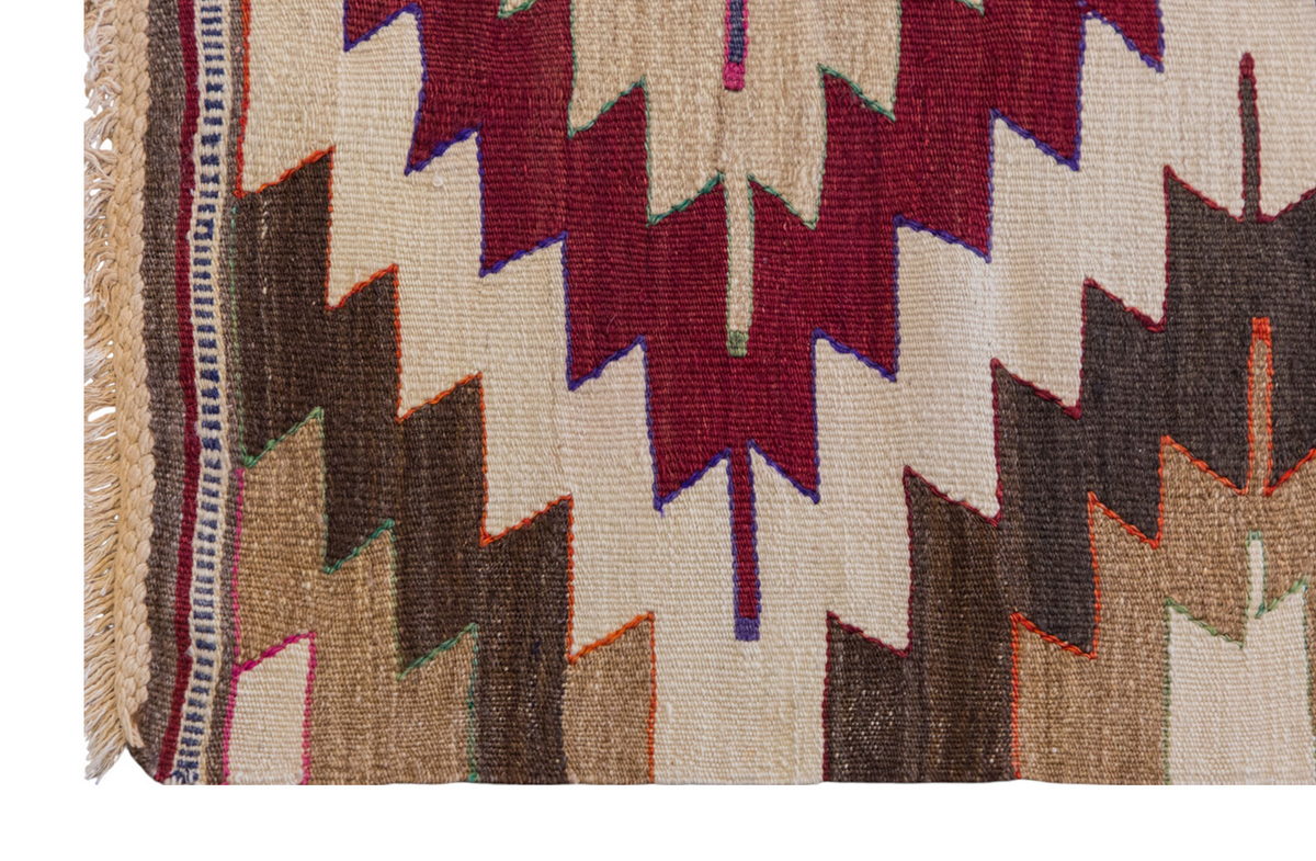 Vintage Turkish Rug, 87 x 134 cm, 2.10 x 4.4