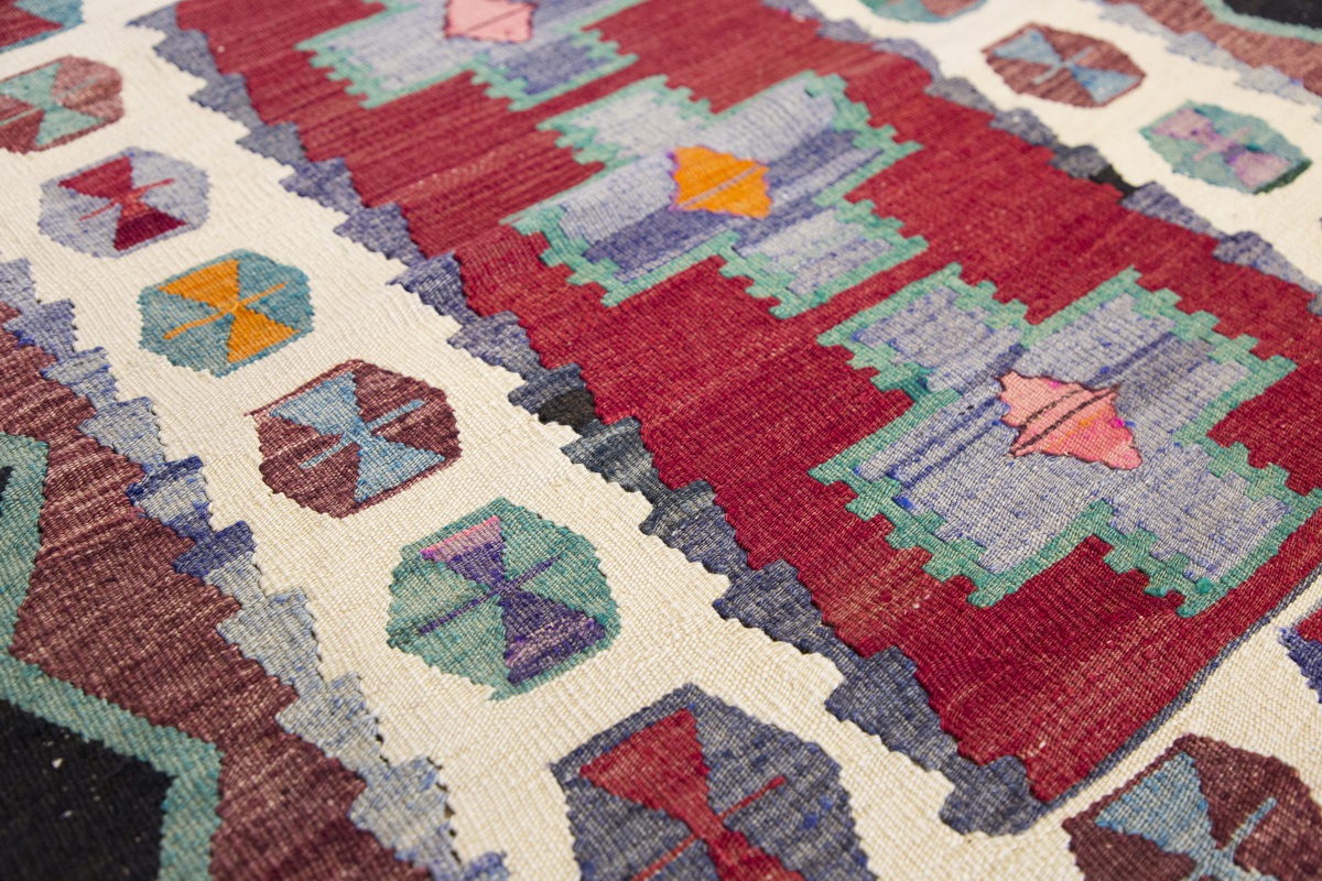 Vintage Turkish Rug, 92 x 120 cm, 3.02 x 3.11 ft