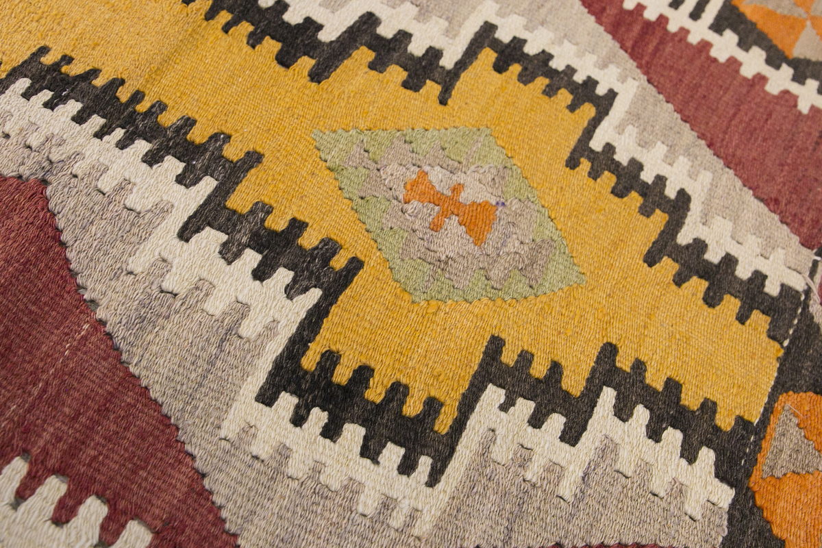 Vintage Turkish Rug, 97 x 100 cm, 3.2 x 3.3 ft