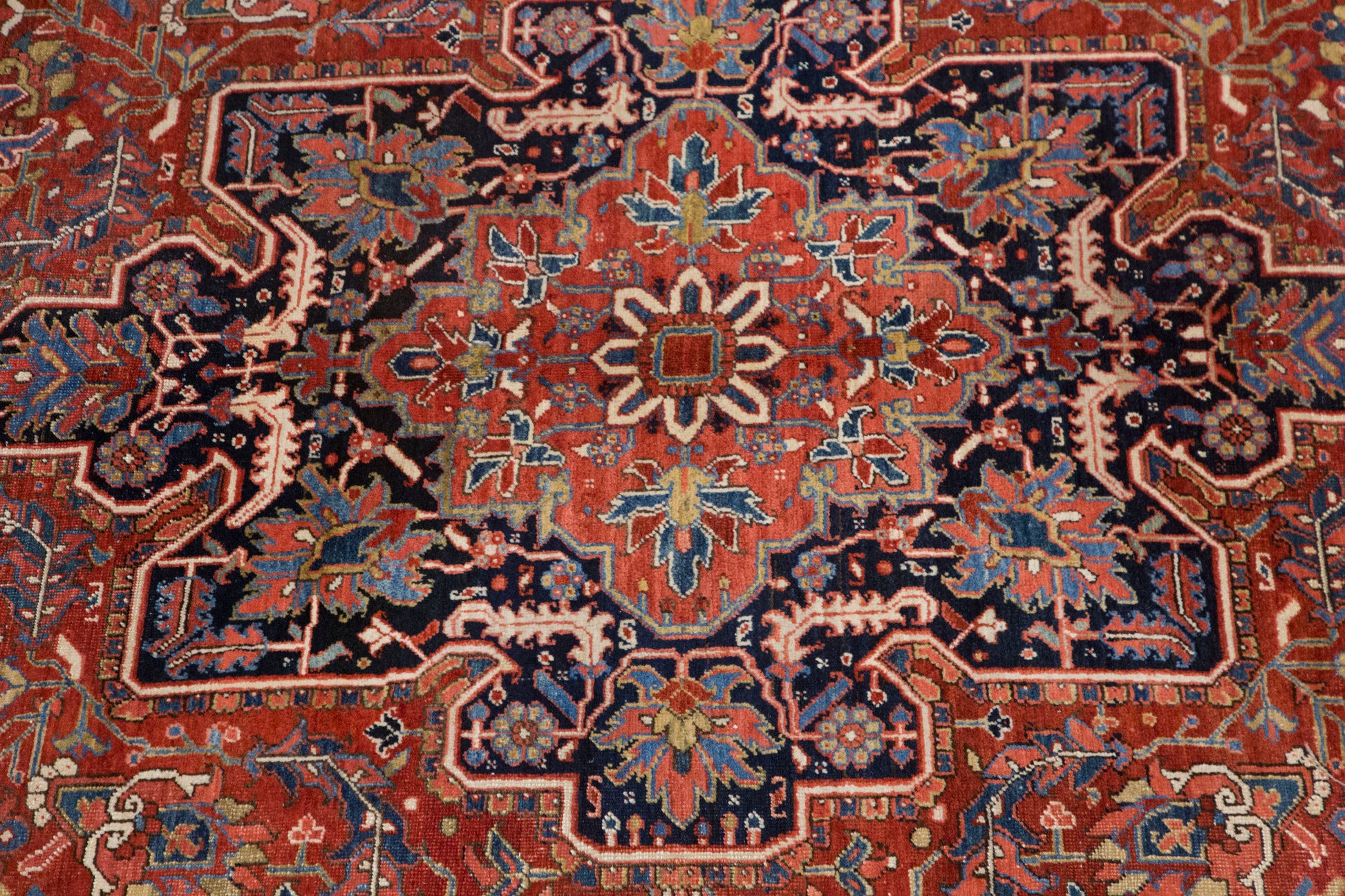 Vintage Turkish Rug 296x384 cm (9.7x12.6 ft)