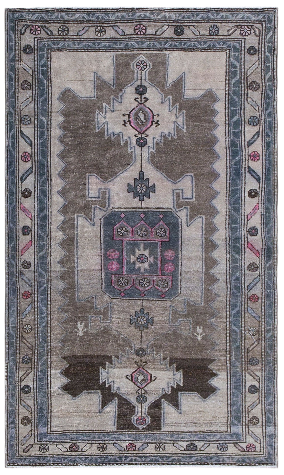 Vintage Turkish Rug 3'11" x 6'7" (120x200 cm)