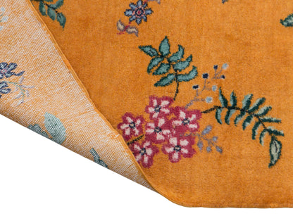 Vintage Turkish Rug 6'11" x 10'6" (212x320 cm)