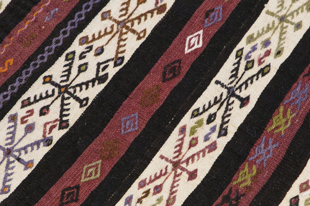 Vintage Turkish Runner Rug, 2.4 x 16.6 ft Rug, 72 x 505 cm