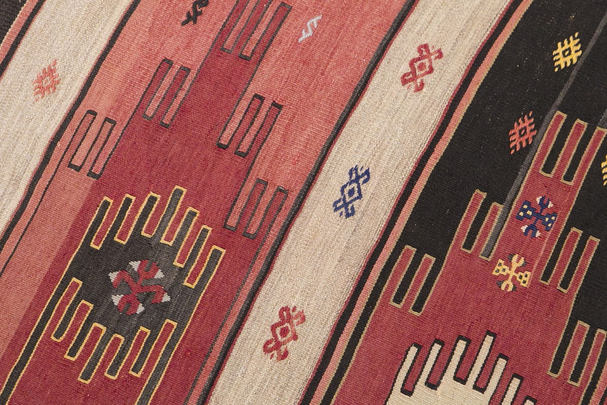 Vintage Turkish Runner Rug, 2.8 x 10.11 ft Rug, 83 x 335 cm