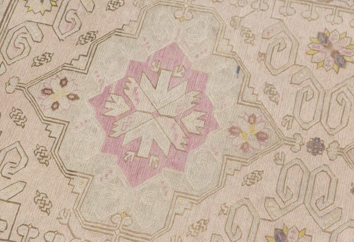 Vintage Turkish Soumak Rug 3'2" x 7'8" | 96 x 234 cm