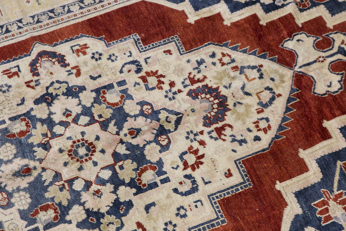 Vintage Wool Rug, Handwoven Turkish Carpet, 6'0" x 10'10" | 182 x 330 cm