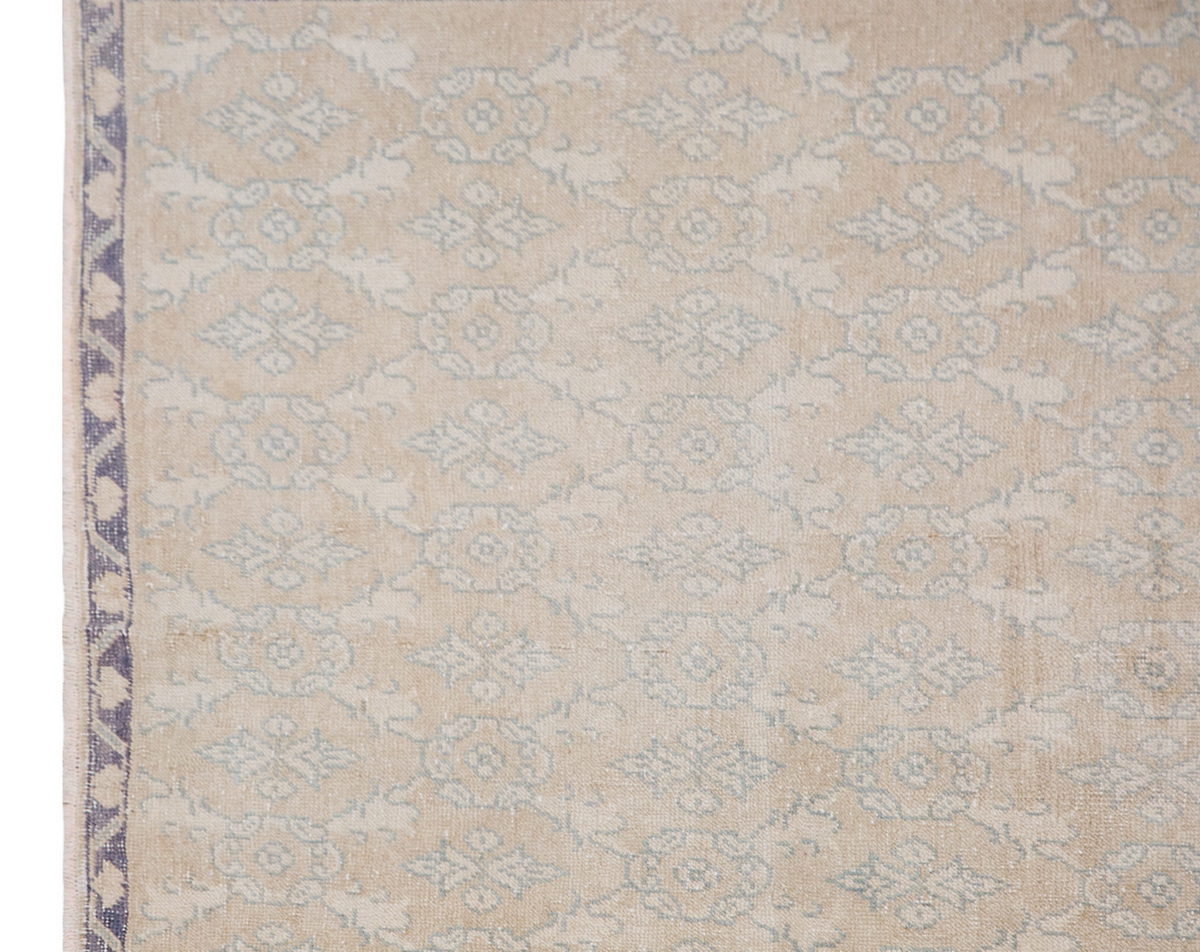 Vintage Wool Rug 4'5"x10'0" | Handwoven Turkish Hallway Rug