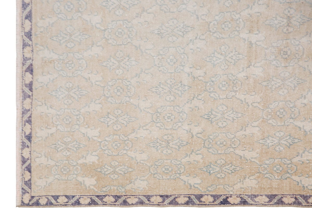 Vintage Wool Rug 4'5"x10'0" | Handwoven Turkish Hallway Rug