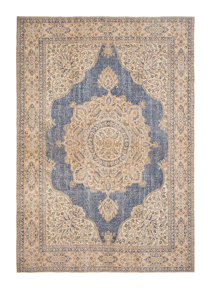 Vintage Wool Rug 8'11"x11'8" | Handwoven Turkish Area Carpet | 60 Year Old Bohemian Design