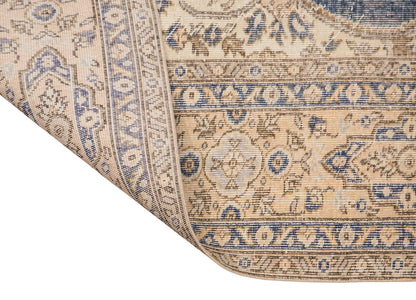 Vintage Wool Rug 8'11"x11'8" | Handwoven Turkish Area Carpet | 60 Year Old Bohemian Design